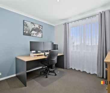Updated 3 Bedroom Apartment - Photo 4