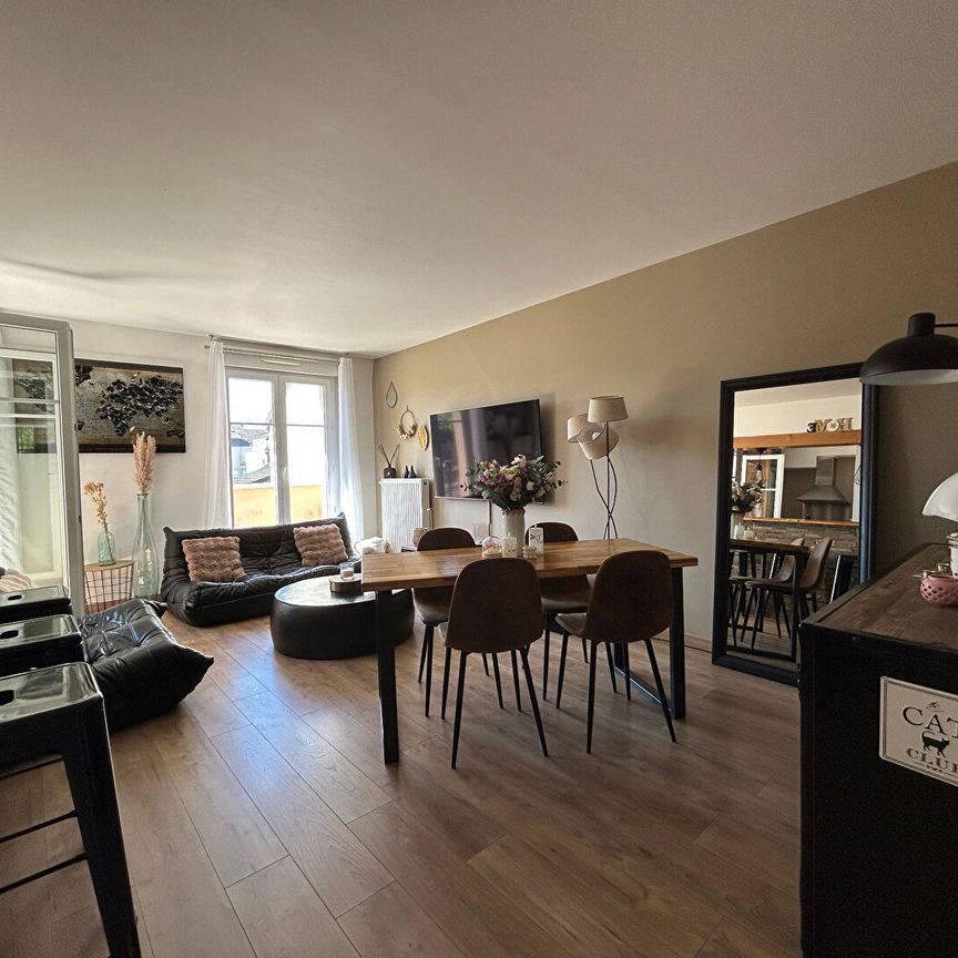 Location Appartement 4 pièces 82m² - Photo 1