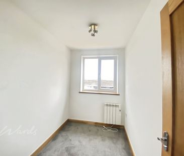 3 bedroom end of terrace house to rent - Photo 6