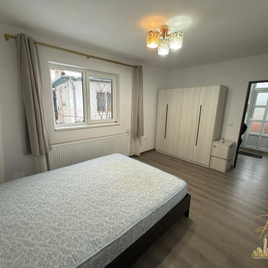 Apartament cu o camera de inchiriat | Centrala proprie | Ultracentral - Fotografie 1