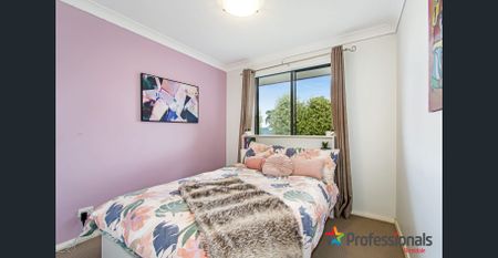 BEAUTIFUL FAMILY HOME IN BEN VENUE AREA - Photo 3