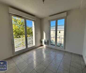 Location Appartement 2 pièces 55m² LA VILLE AUX DAMES 37700 - Photo 2