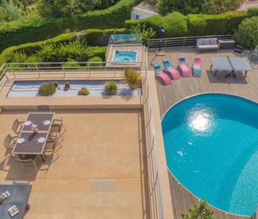 CANNES – VILLA PRESTIGIEUSE VUE MER PANORAMIQUEgo - Photo 5