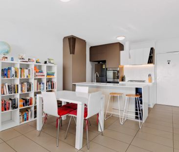 2Bedrooms, 2Bathrooms - Photo 6