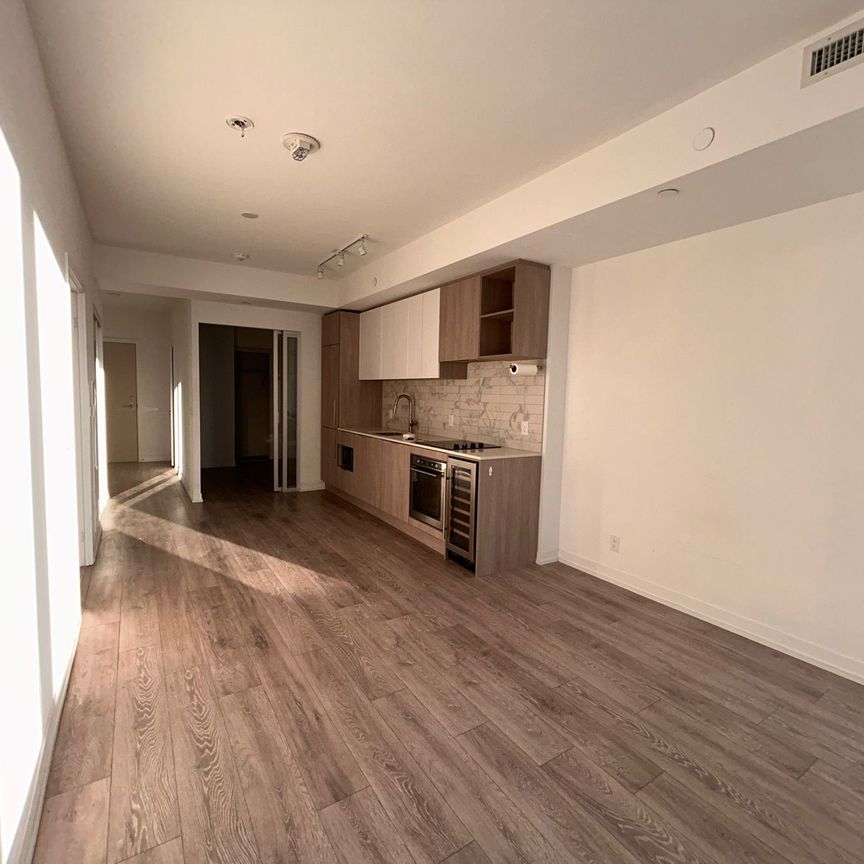 For Lease - 2020 Bathurst Street Unit# 638, Toronto, Ontario - Photo 1