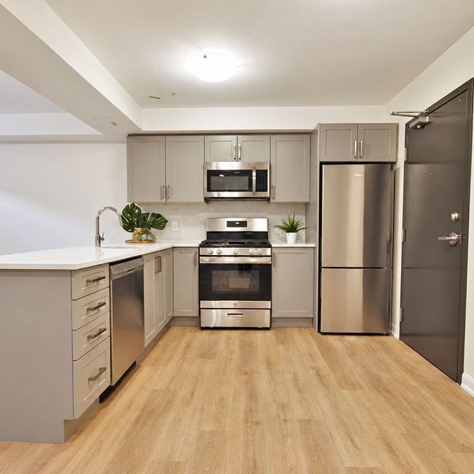 For Lease - 351 Croydon Avenue Unit# 001, Britannia - Lincoln Heights and Area, Ontario - Photo 1