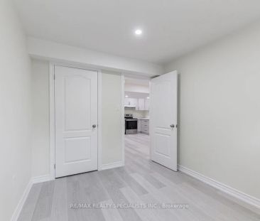 69 Princess Diana Drive #Lower - Photo 3