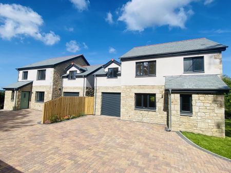 4 bedroom semi-detached house to rent - Photo 3