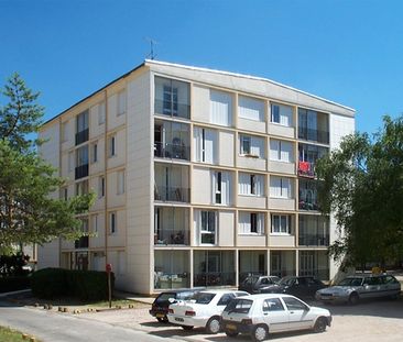 T3 clématites avec balcon - Photo 1