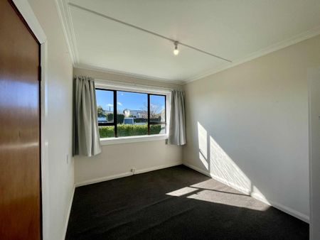 Browne Street Beauty - Photo 4