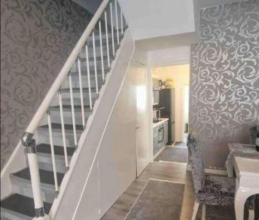 3 bedroom terraced house to rent - Photo 3