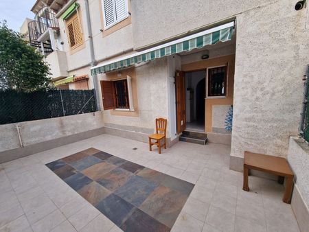 Alquiler de chalet adosado en Urbanizaciones - Photo 2