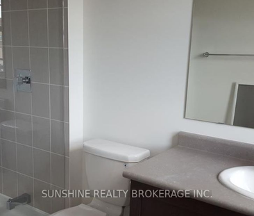 For Lease - 62 Baker Hill Boulevard, Whitchurch-Stouffville, Ontario - Photo 2