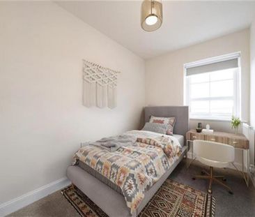 3 bedroom semi-detached house to rent - Photo 4