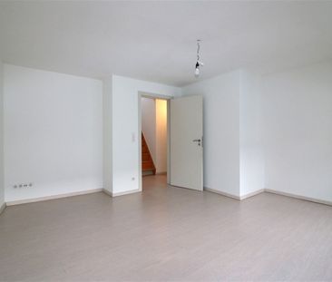 Instapklare woning met 3 slpk., koer en garage - Photo 5