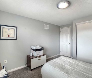 For Lease - 46 Lions Gate Blvd Boulevard, Barrie, Ontario - Photo 4