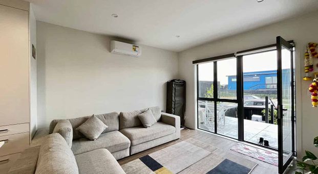 Perfect 3 Bedroom Rental Opportunity - Photo 1