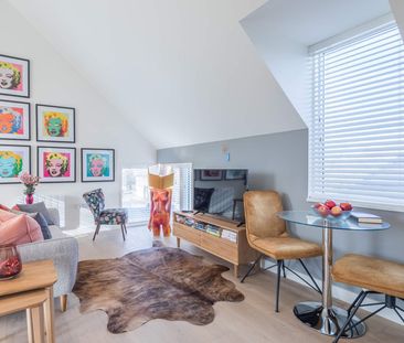 Newnham Road - Photo 2
