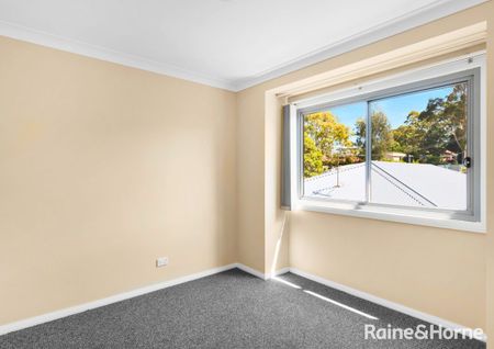 Modern Comfort & Convenient Living - Photo 3