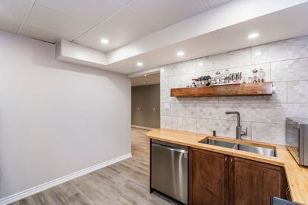 For Lease - 5 Hallen Drive Unit# Lower Unit, Penetanguishene, Ontario - Photo 5