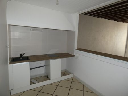 Location Appartement 3 pièces 65m² BEAUNE 21200 - Photo 3