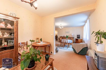 Location Appartement 4 pièces 78m² BOURGES 18000 - Photo 4