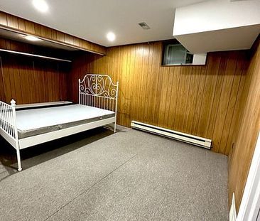 For Lease - 10 Harringay basement Crescent, Toronto, Ontario - Photo 5