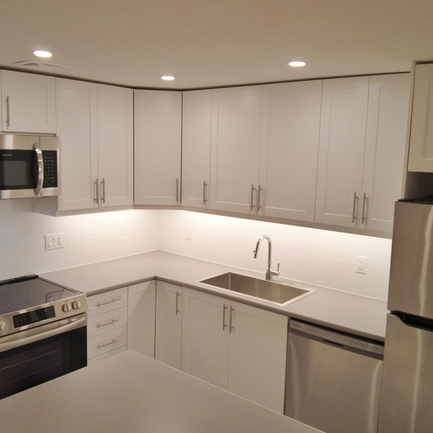 Millwell Properties - 55 Wellington St W & 20 Mill St - Photo 1