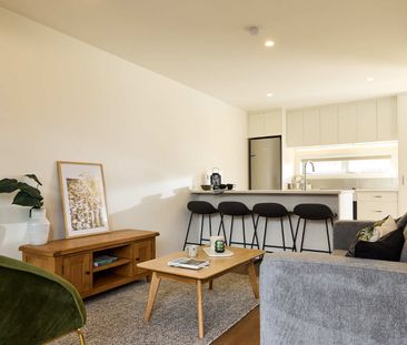 1 Helen Jenepher Lane, Mount Wellington - Photo 1