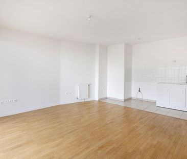 location Appartement T3 DE 59.1m² À MASSY - Photo 1