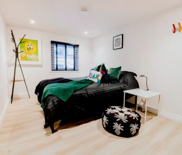 2 Beds 2 Bathroom - Photo 6