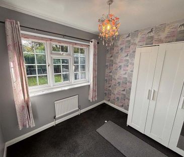 4 bedroom detached house to rent - Photo 6