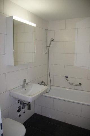 grün. ruhig. Bim Hasel. - Photo 3