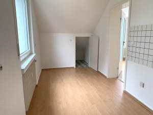 Frisch renovierte 4-Zimmer-Wohnung in beliebter Lage - Photo 4