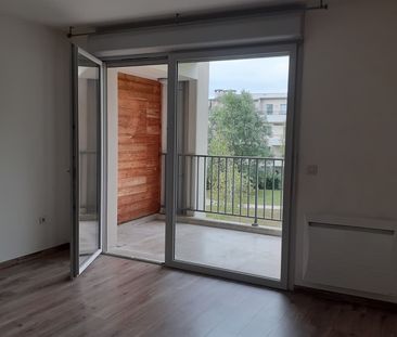 Appartement T3 situé Rue du Chemin Vert à REIMS secteur Pommery.dis... - Photo 1