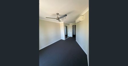 Modern townhouse in quiet cul-de sac - Photo 5