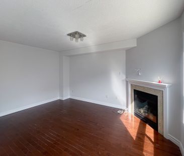 For Lease - 104 Crown Victoria Drive, Brampton, Ontario - Photo 3