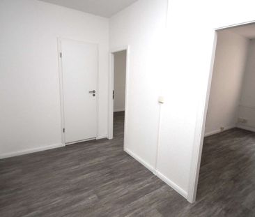 3-Zimmer-Wohnung, Bad mit Badewanne, frisch saniert - Photo 6