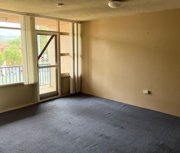 Minutes walk to Station & Shops!! - Photo 5