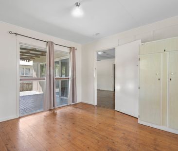 Neat 2-Bed Gem in Blackstone - Perfect for Easy Living! - Photo 2