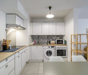 Location Appartement 2 pièces 50m² NICE 06100 - Photo 6