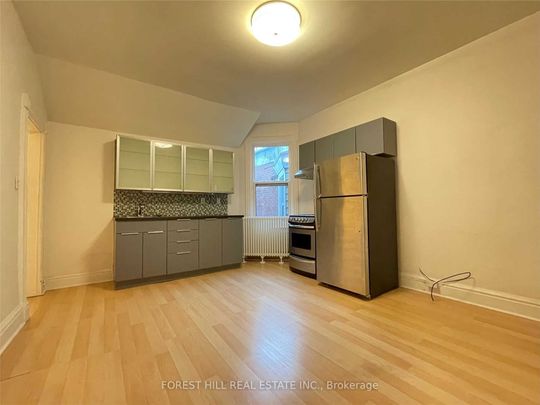 For Lease - 67 Brunswick Avenue Unit# 2, Toronto, Ontario - Photo 1