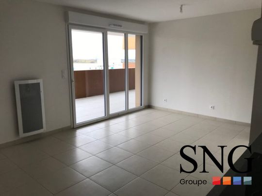 T3 AVEC TERRASSE ET PARKING - Photo 1