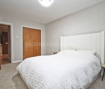 Price £1,500 pcm - Available 24/01/2026 - Unfurnished - Photo 4