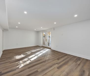 For Lease - 136 Holm Crescent, Markham, Ontario - Photo 5