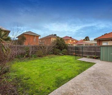 8 Flemming Avenue, Maribyrnong, VIC 3032 - Photo 1