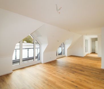 Schöne Dachgeschosswohnung im Penthouse-Stil! - Photo 4