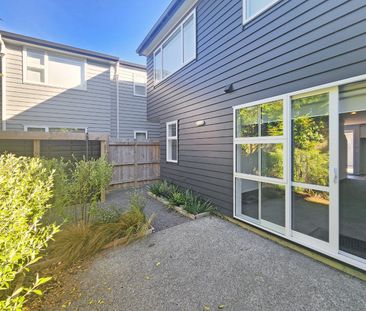 Epuni Living - Photo 2