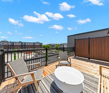 4 Via Modugno Place, Barrhaven, Ottawa, ON - Photo 6