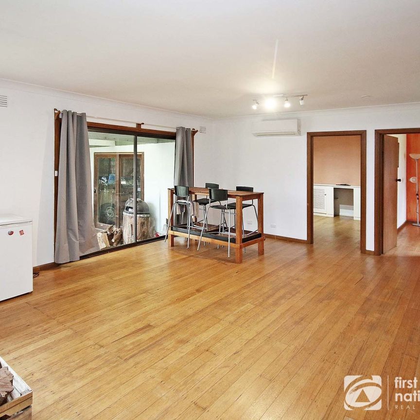 69 Glenalva Parade, Cannons Creek - Photo 1